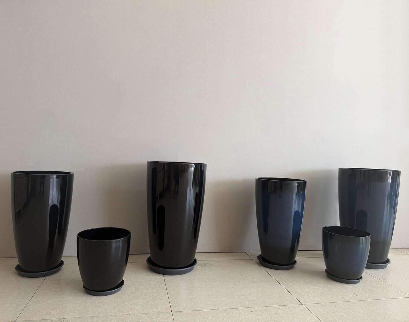 24,21,11 Inch Large Plastic Planters with Drainage Hole and Saucer - Set of 3 Tall Plant Pots Indoor Flower Pot Tall Round Planters Outdoor Large Tall Planter