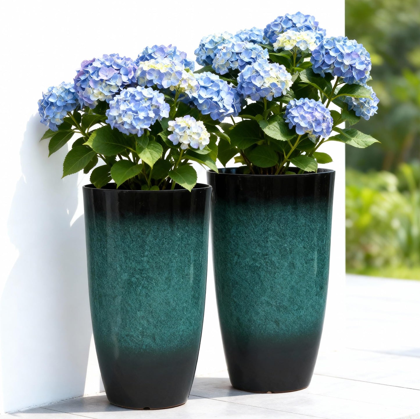 Autodaya 22" Urn Planters Outdoor Planter for Plants Set of 2 Timeless Plastic Large Flower Pot with Drainage Hole Terrazzo White Garden Pots for Porch, Patio Christmas Decor