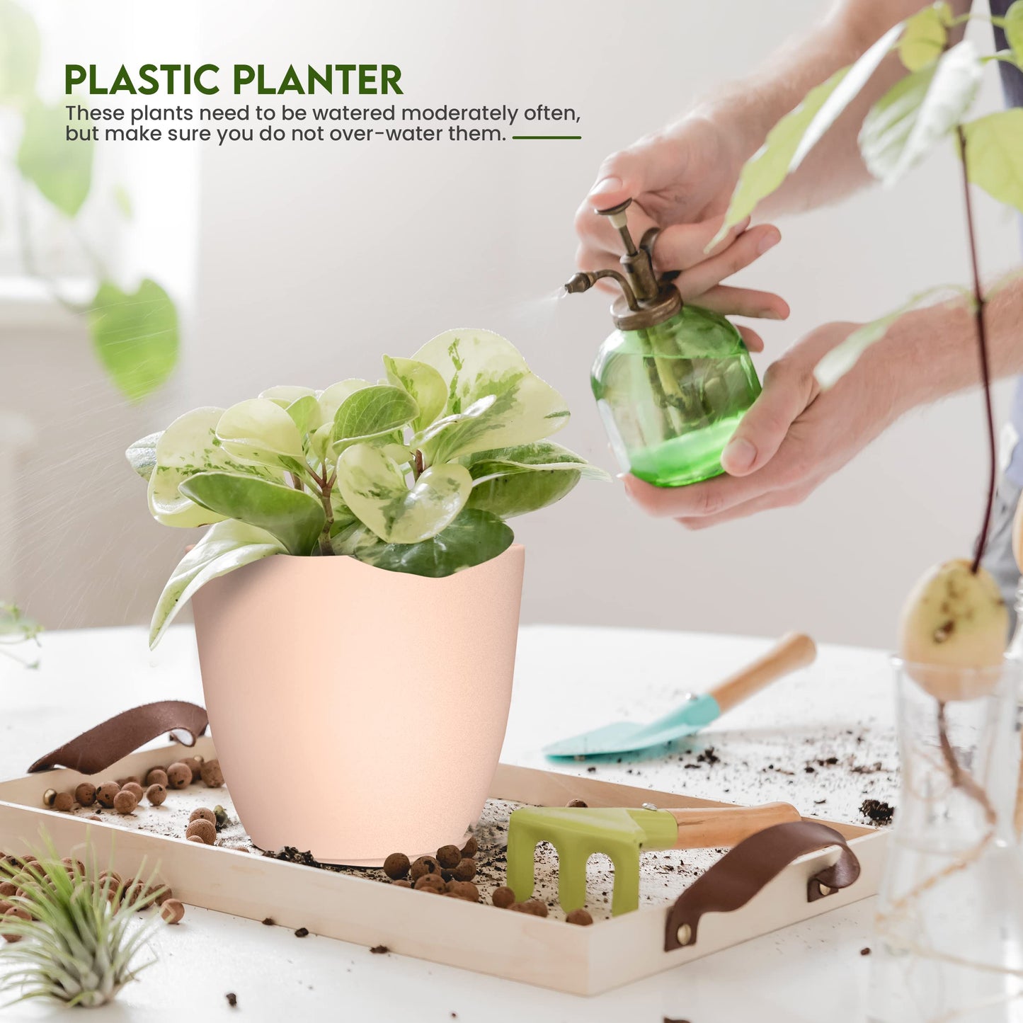 Utopia Home Plant Pots Indoor with Drainage Holes – Set of 5 White Plastic Flower Pots (7/6.6/6/5.3/4.8 Inch) – Modern Planters for Indoor Plants, Room & Office Décor, Great Stocking Stuffers