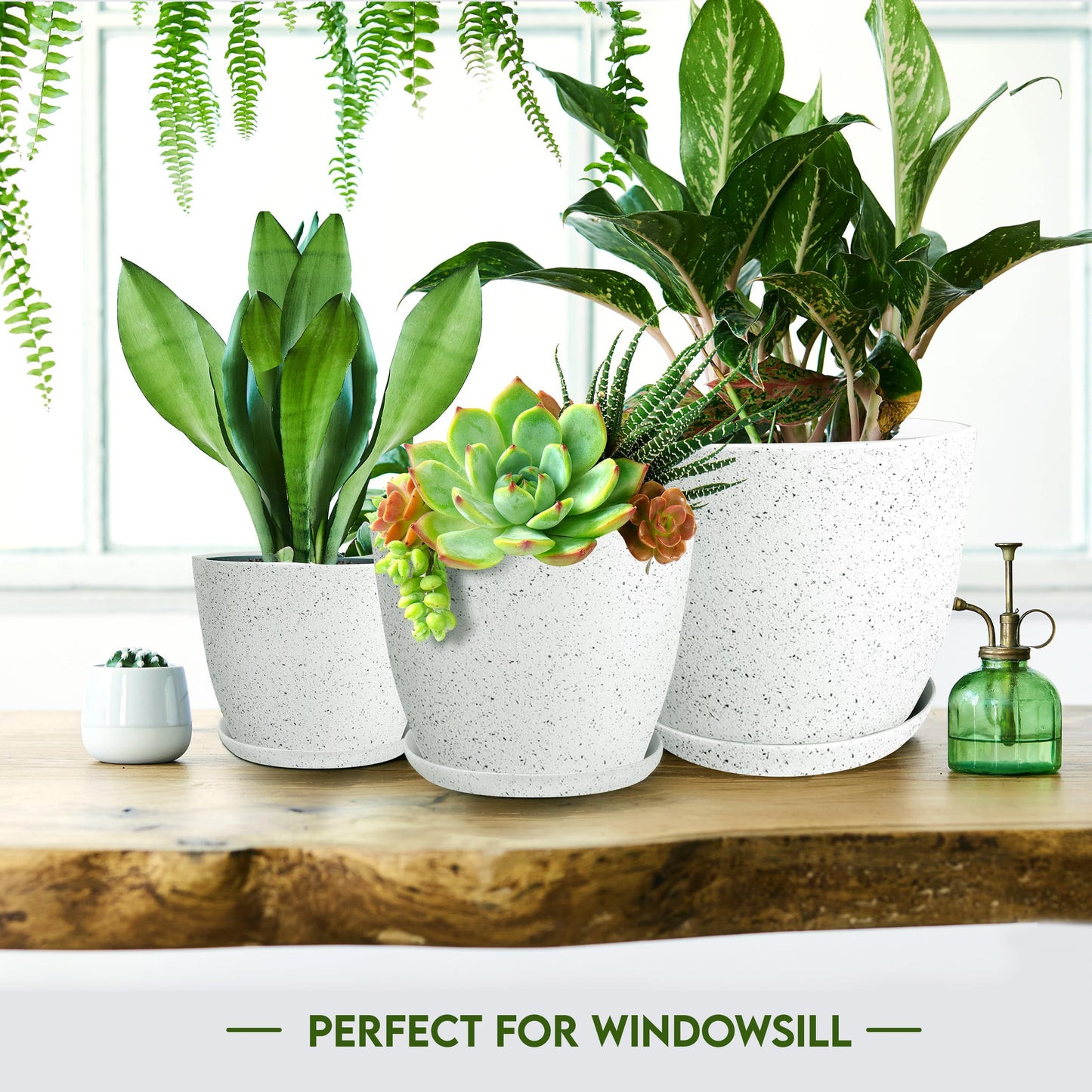 Utopia Home Plant Pots Indoor with Drainage Holes – Set of 5 White Plastic Flower Pots (7/6.6/6/5.3/4.8 Inch) – Modern Planters for Indoor Plants, Room & Office Décor, Great Stocking Stuffers